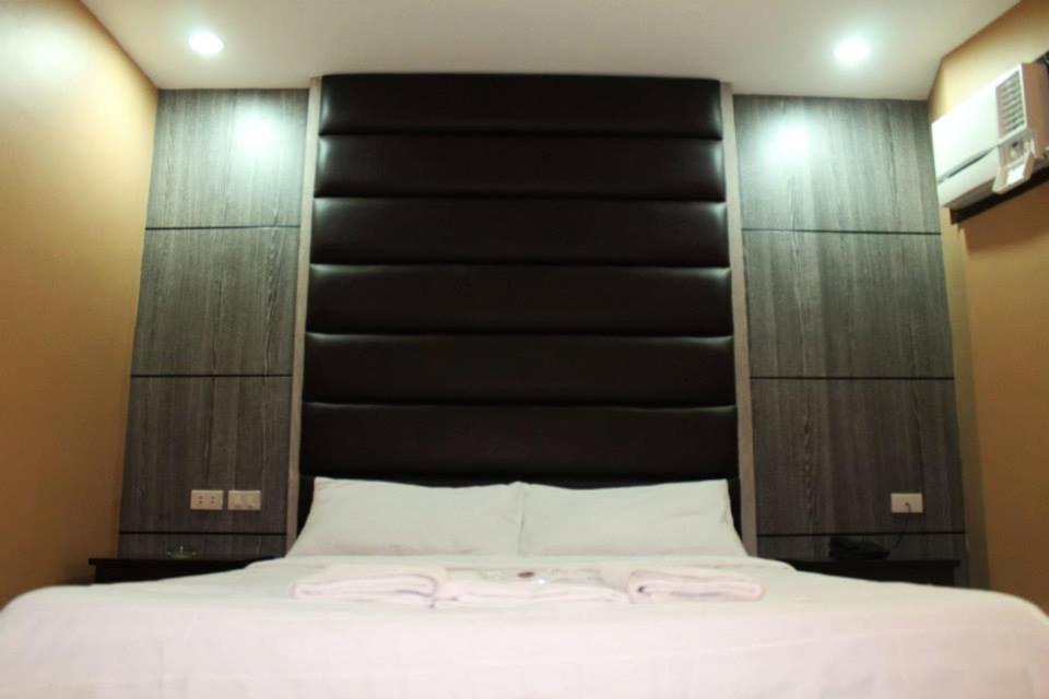 El Vistra Traveller'S Inn Calumpit Exteriör bild